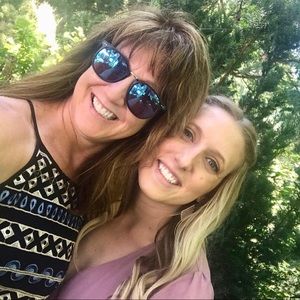 Meet your Posher, Lucy